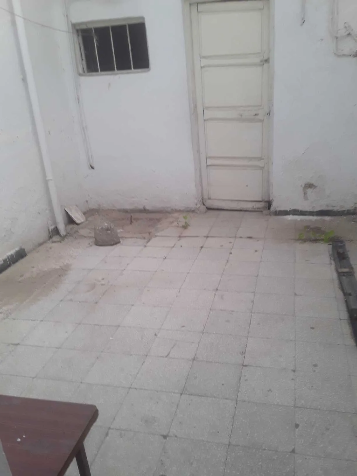 A loyer s1 semi meublée au bardo 2 coter ranim pour femme unique fonctionnaire 