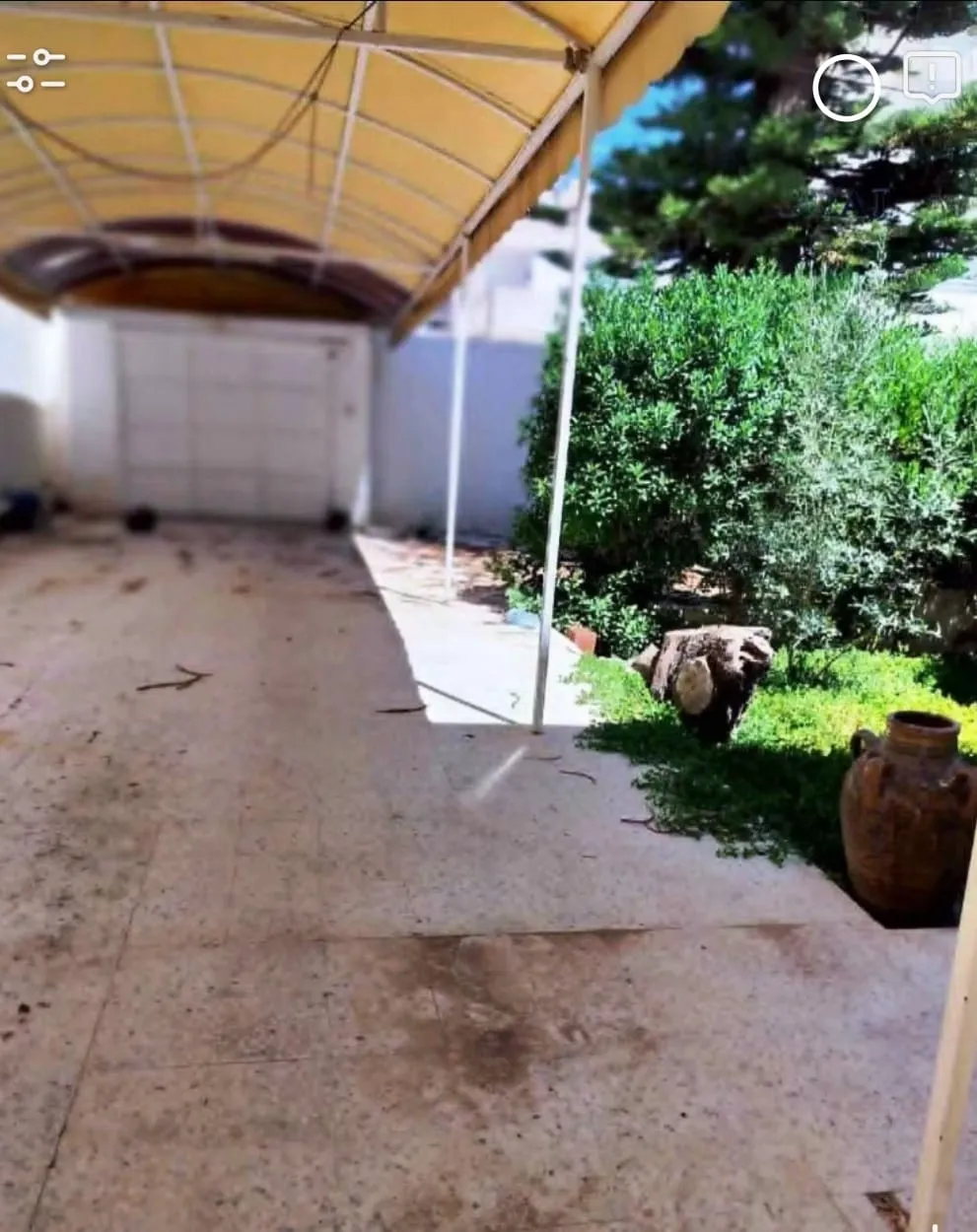A vendre villa de 900 m2 à cité Zahra Sousse
