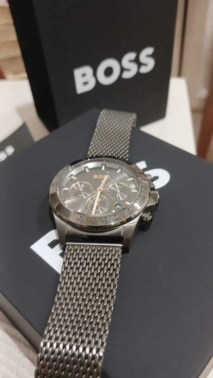Montre BOSSS