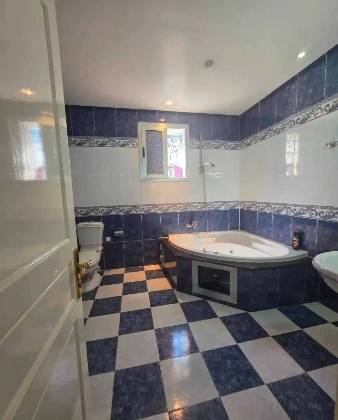 VILLA À VENDRE – Khezama Est, Sousse