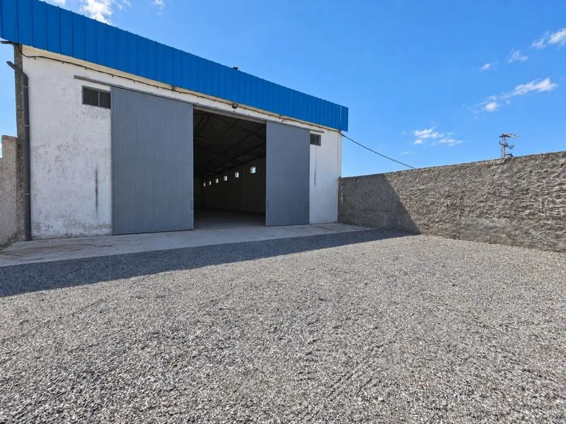 Dépôt 750 m² à louer à Mhamdia