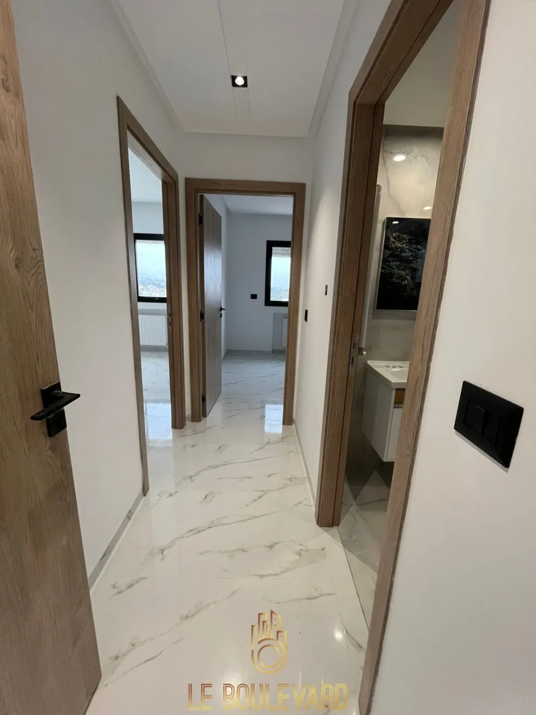 A vendre Appartement- S+2 à Nouvelle Soukra , Ariana