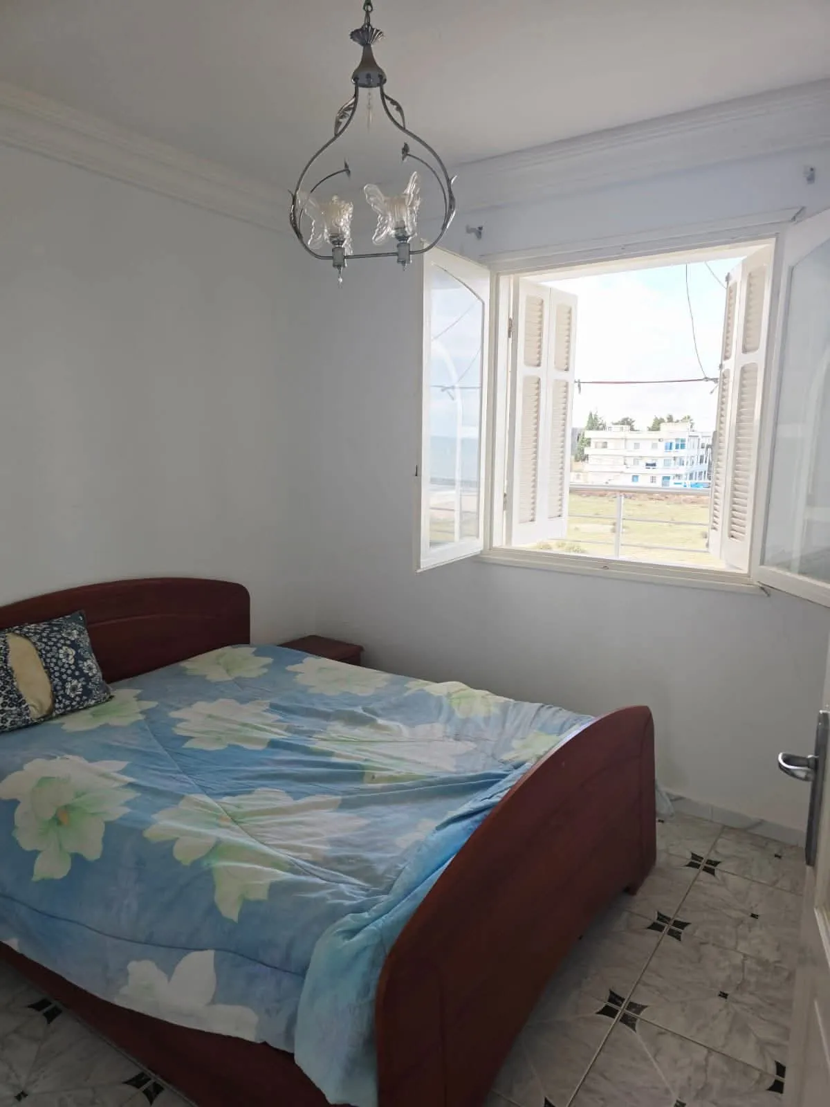 Appartement Pieds Dans L'eau S+3  spacieux vue dégagée 