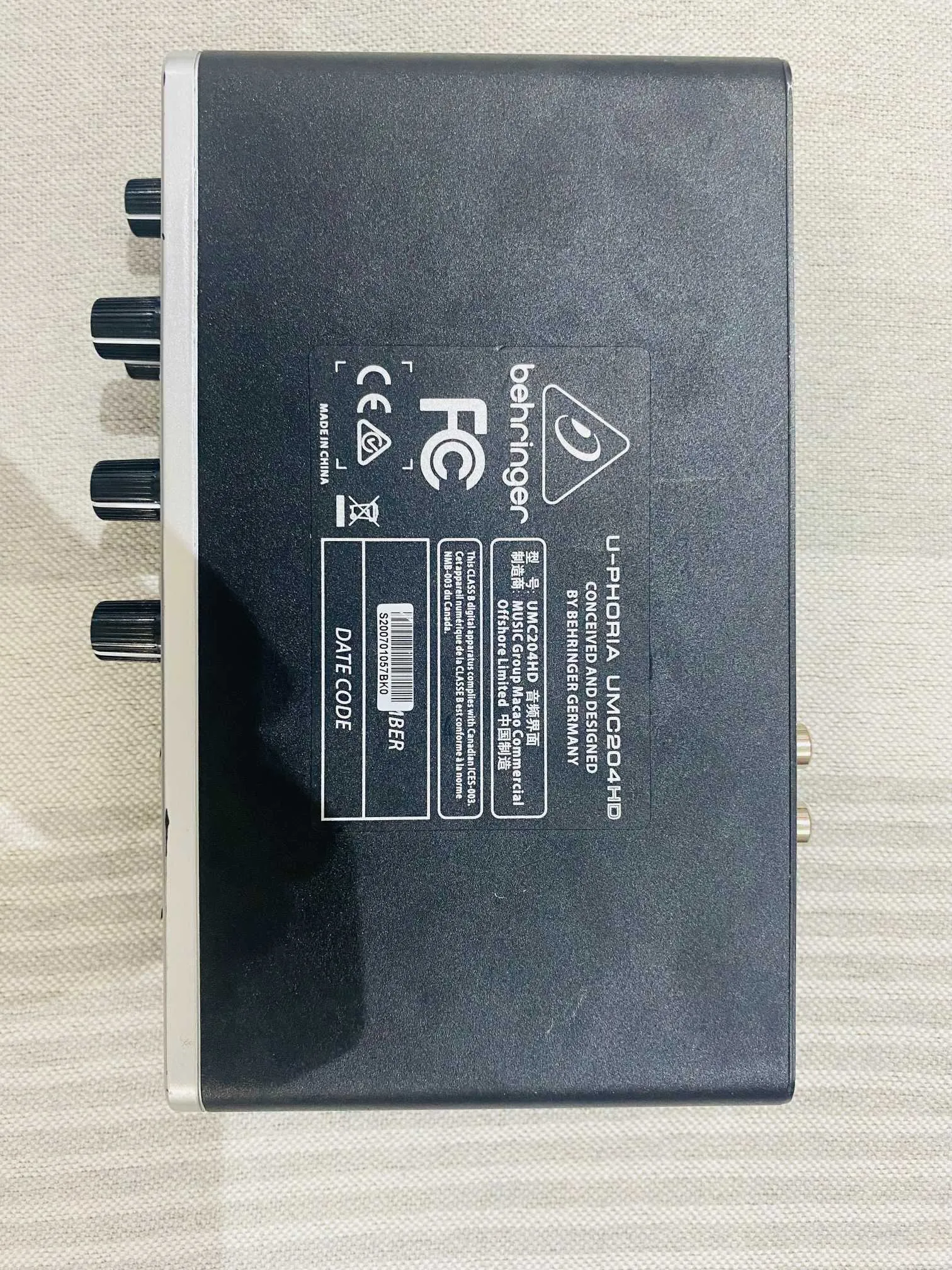 🎧 Behringer U-PHORIA UMC204HD – Carte son USB