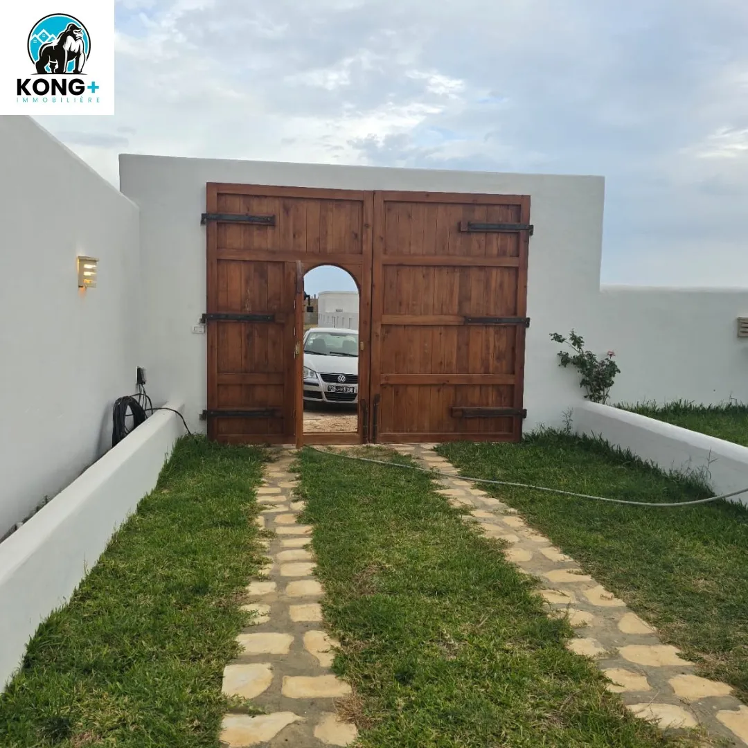 🎗️فيلا  للبيع  97621860🌴🏡