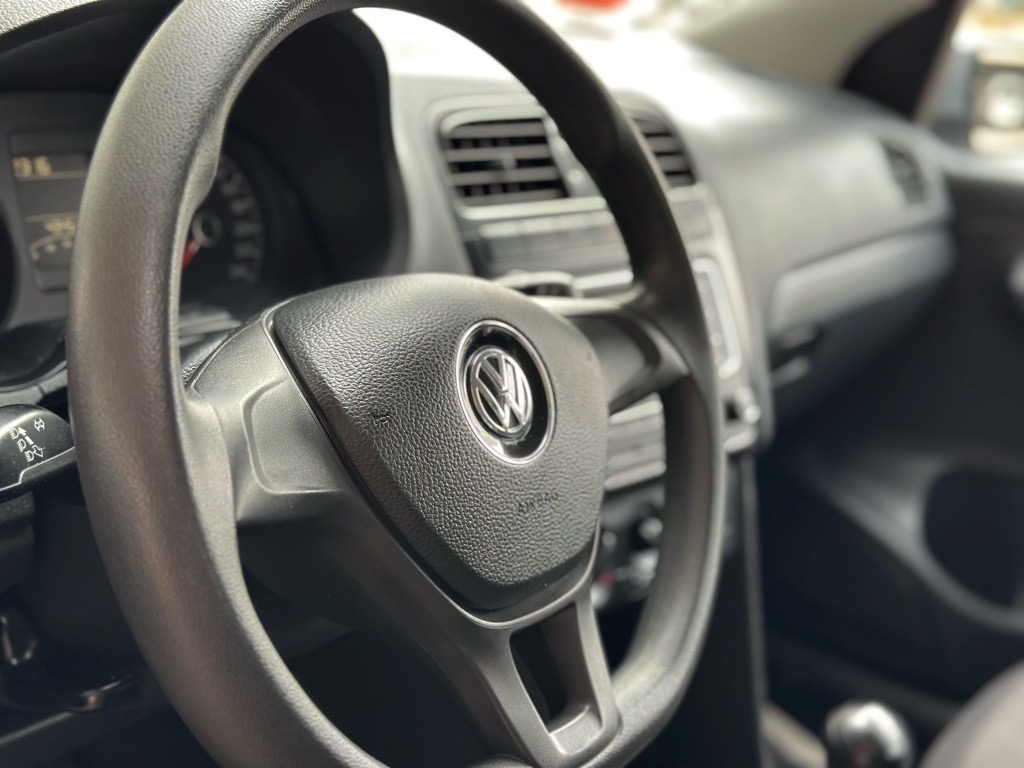 POLO SEDAN 2022 43 milles km