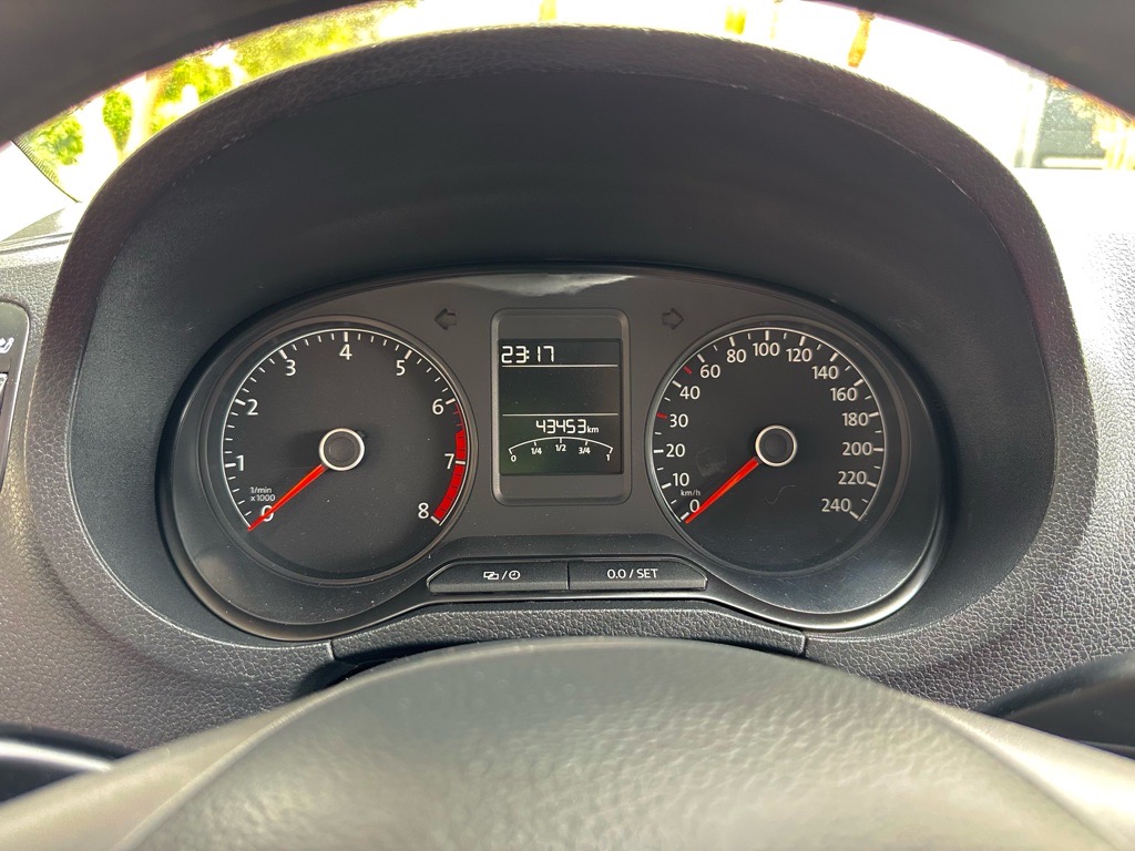 POLO SEDAN 2022 43 milles km