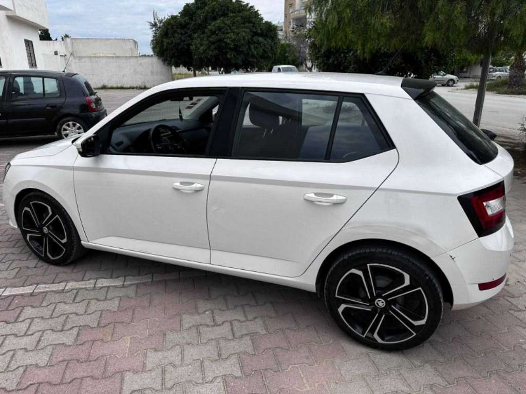skoda fabia 94882284