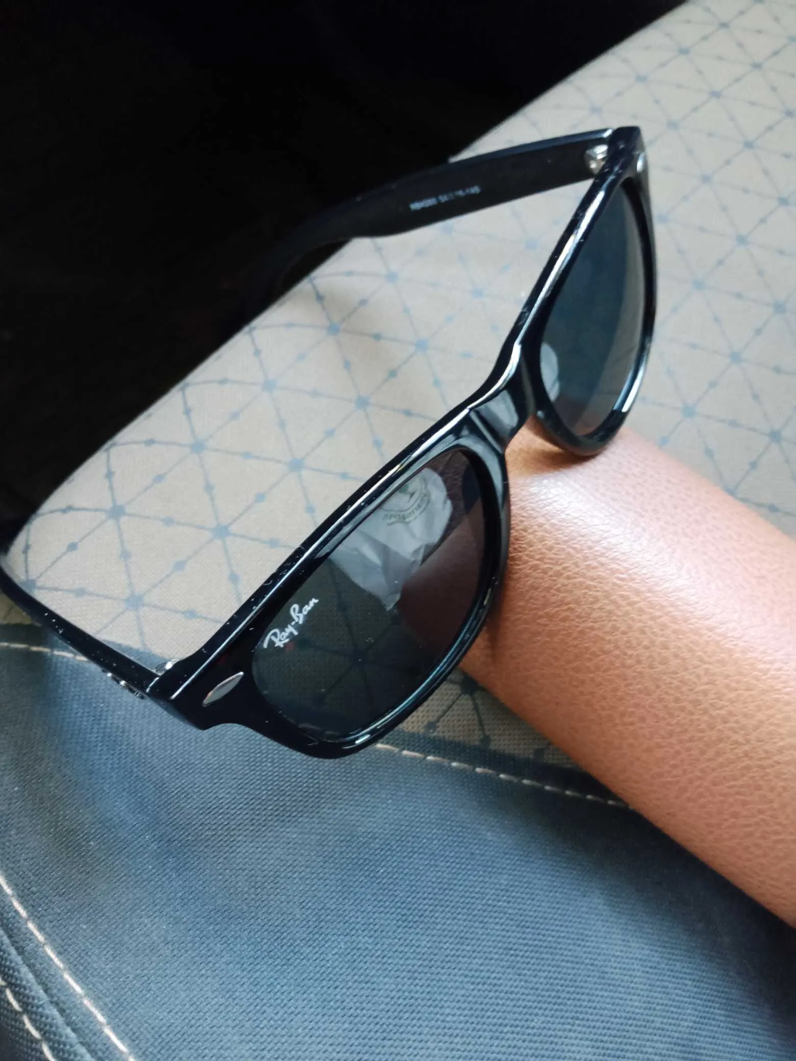 lunette solaire Ray Ban WAIFARER