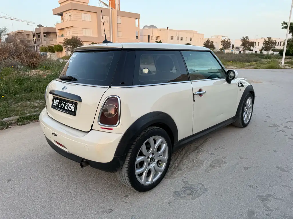 Belle mini Cooper R56 4cv