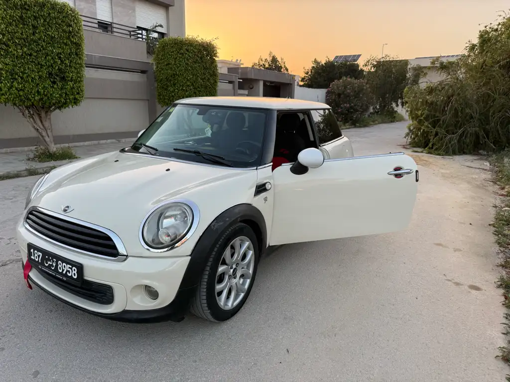 Belle mini Cooper R56 4cv