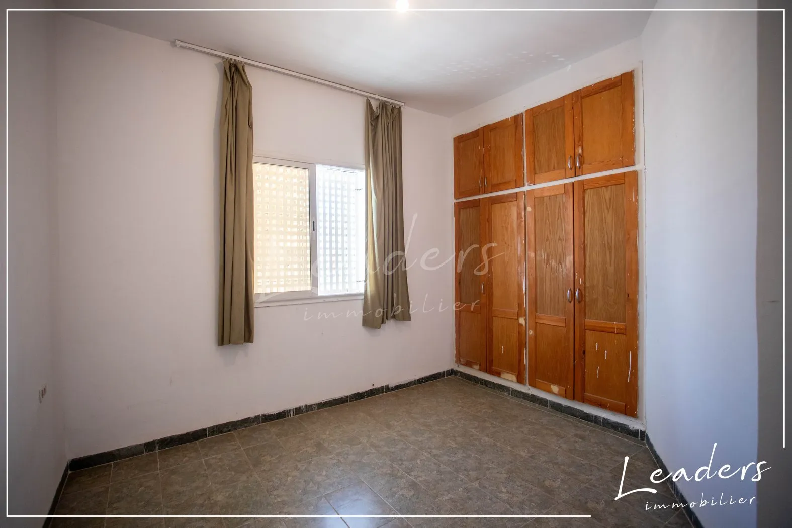 Immeuble à La Soukra – Opportunité Unique à Saisir ! La Soukra 160 m²