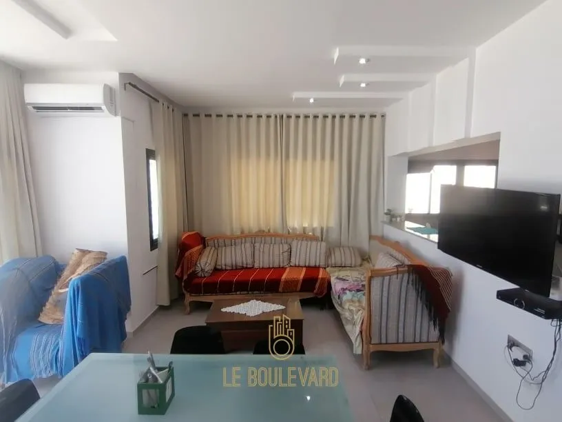 Location Estivale : Villa S+3 Pied Dans L'eau Avec Piscine à Maamoura, Nabeul