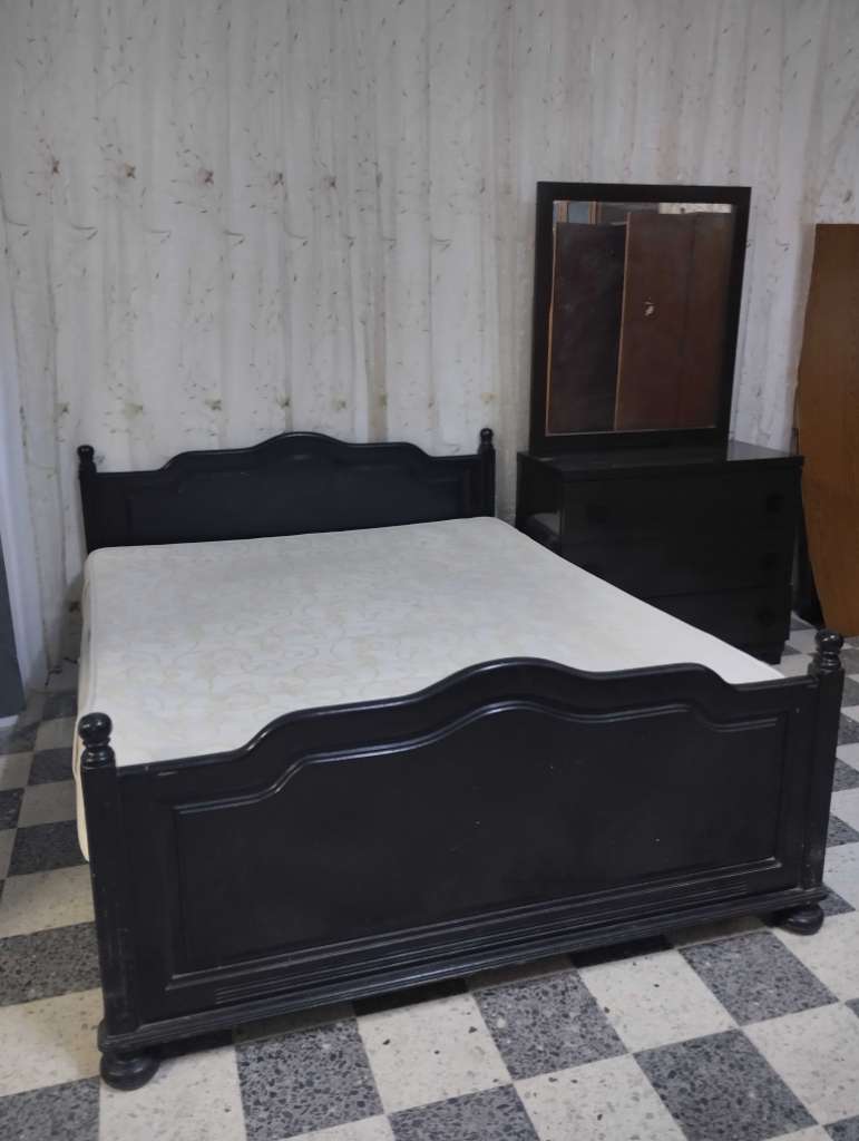 Lit deux places blenz standard avec matela a vendre à mahdia ☎️ 94013109