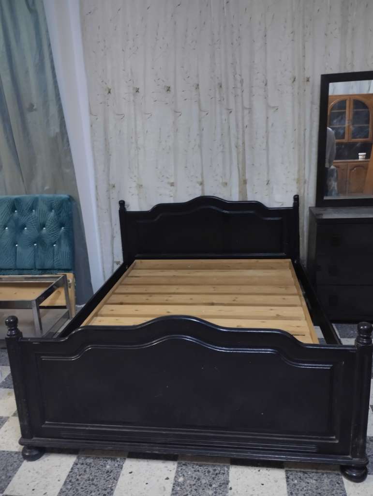 Lit deux places blenz standard avec matela a vendre à mahdia ☎️ 94013109