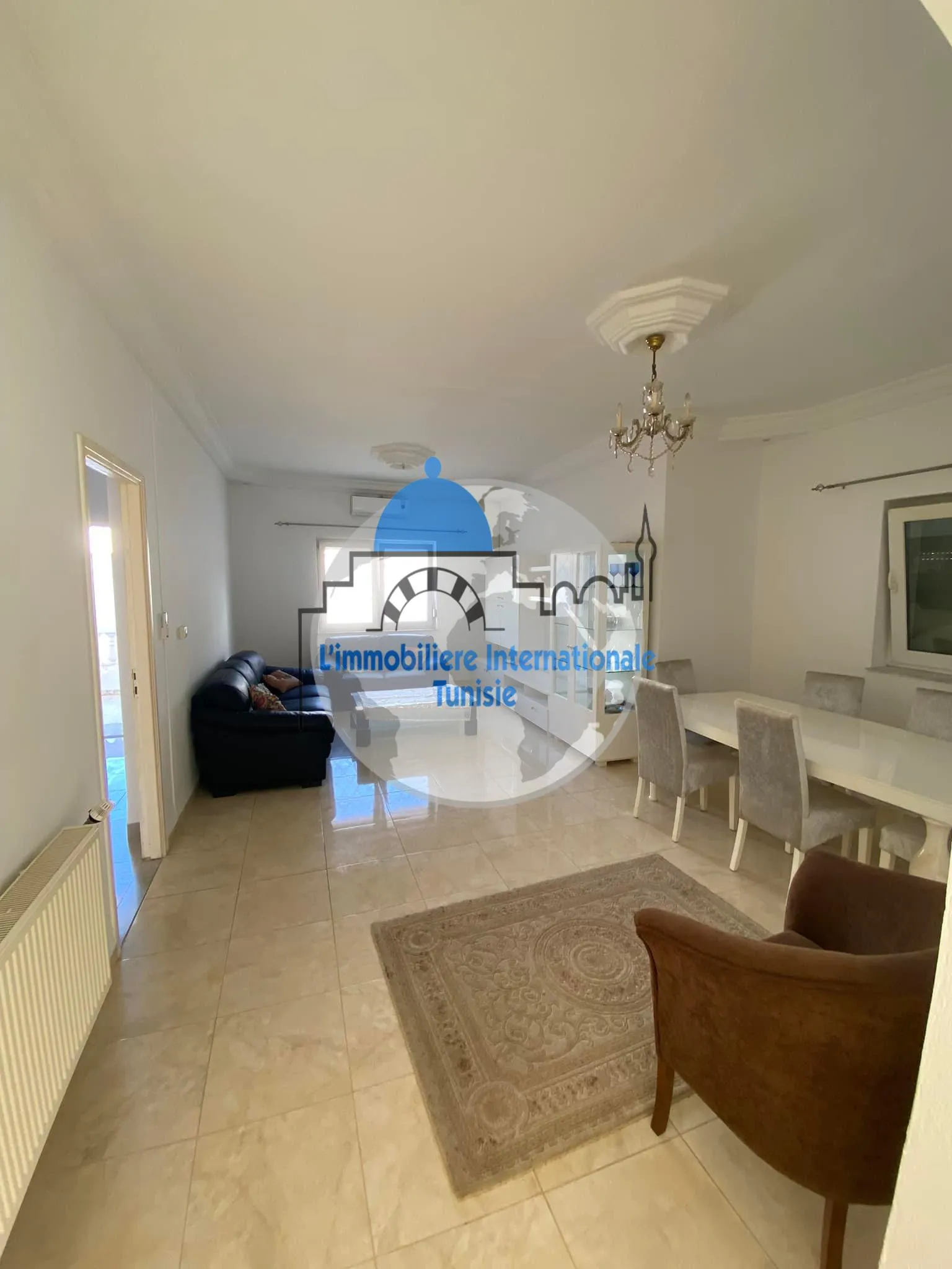 À louer à l’année – Rez-de-chaussée S2 de villa avec jardin à Khézema