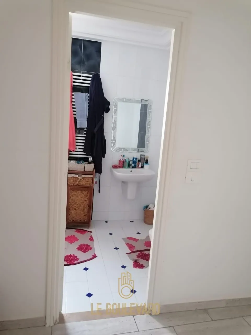 A Louer Etage De Villa S+2 Vide à Néapolis, Nabeul 