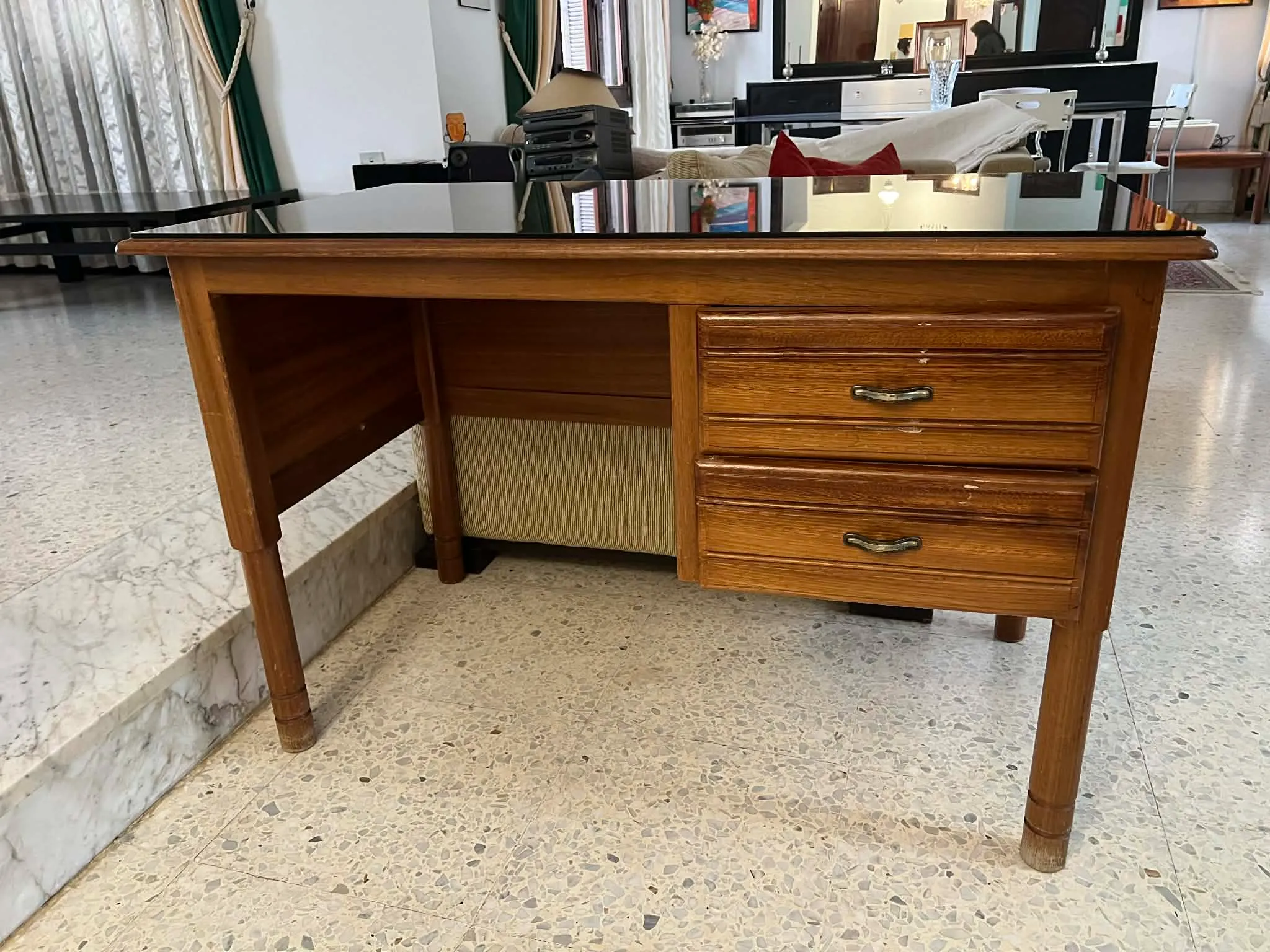 A vendre bureau en bois