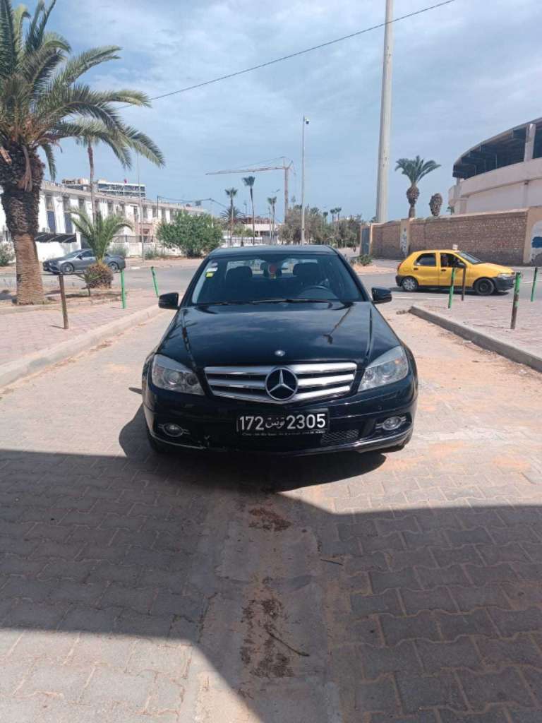 À vendre Mercedes classe c kompressor w204