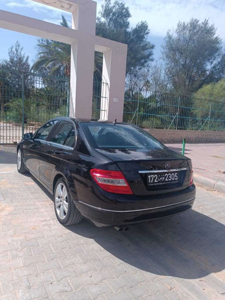 À vendre Mercedes classe c kompressor w204