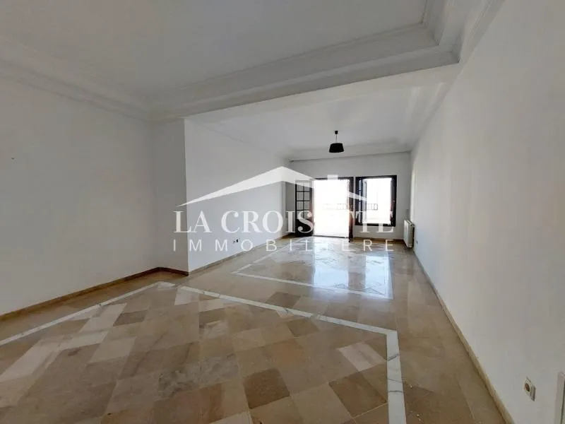  Appartement S+3 Vue Mer à la Marsa avec terrasse MAL2022