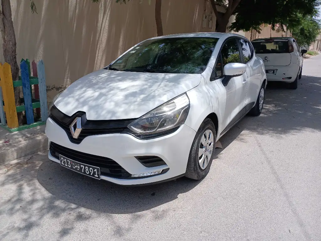 RENAULT CLIO 4 DENAMIC 1er main ESSENCE Tel 24 313 594