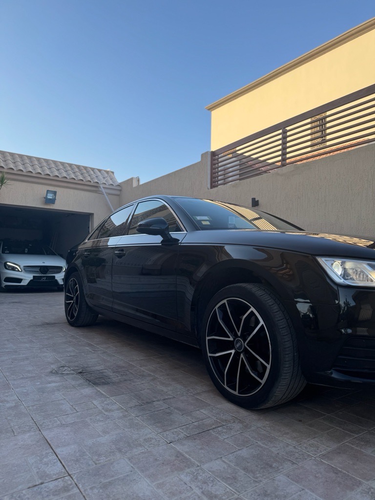 A4 quattro 4x4 audi 8cv essence unique