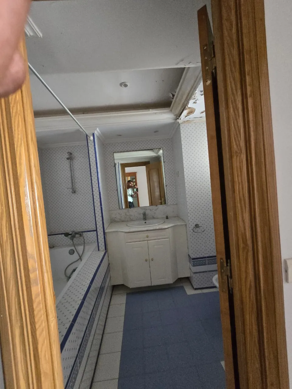 AVENDRE DES APPARTEMENT PLEIN ZONE TOURISTIQUE SOUSSE