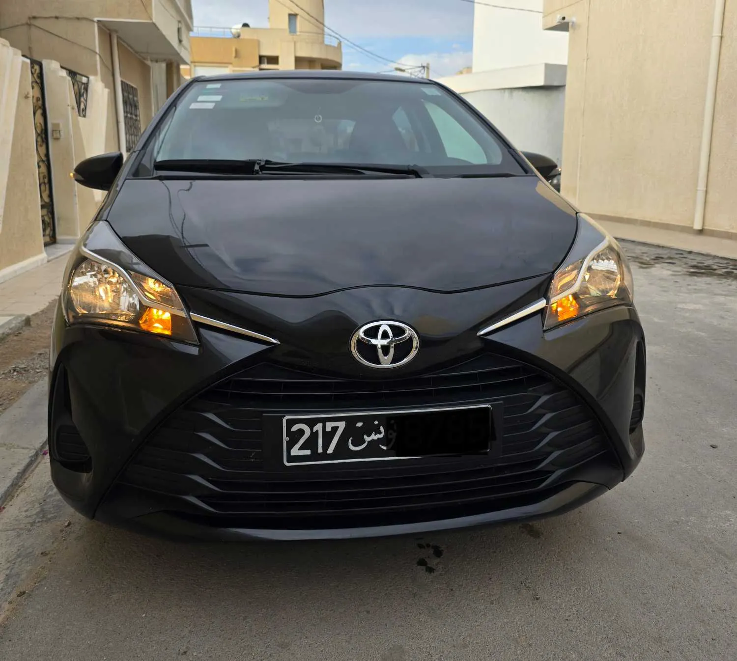 Toyota Yaris état neuf 