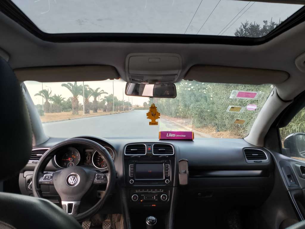 Golf 6 avec toit ouvrant 