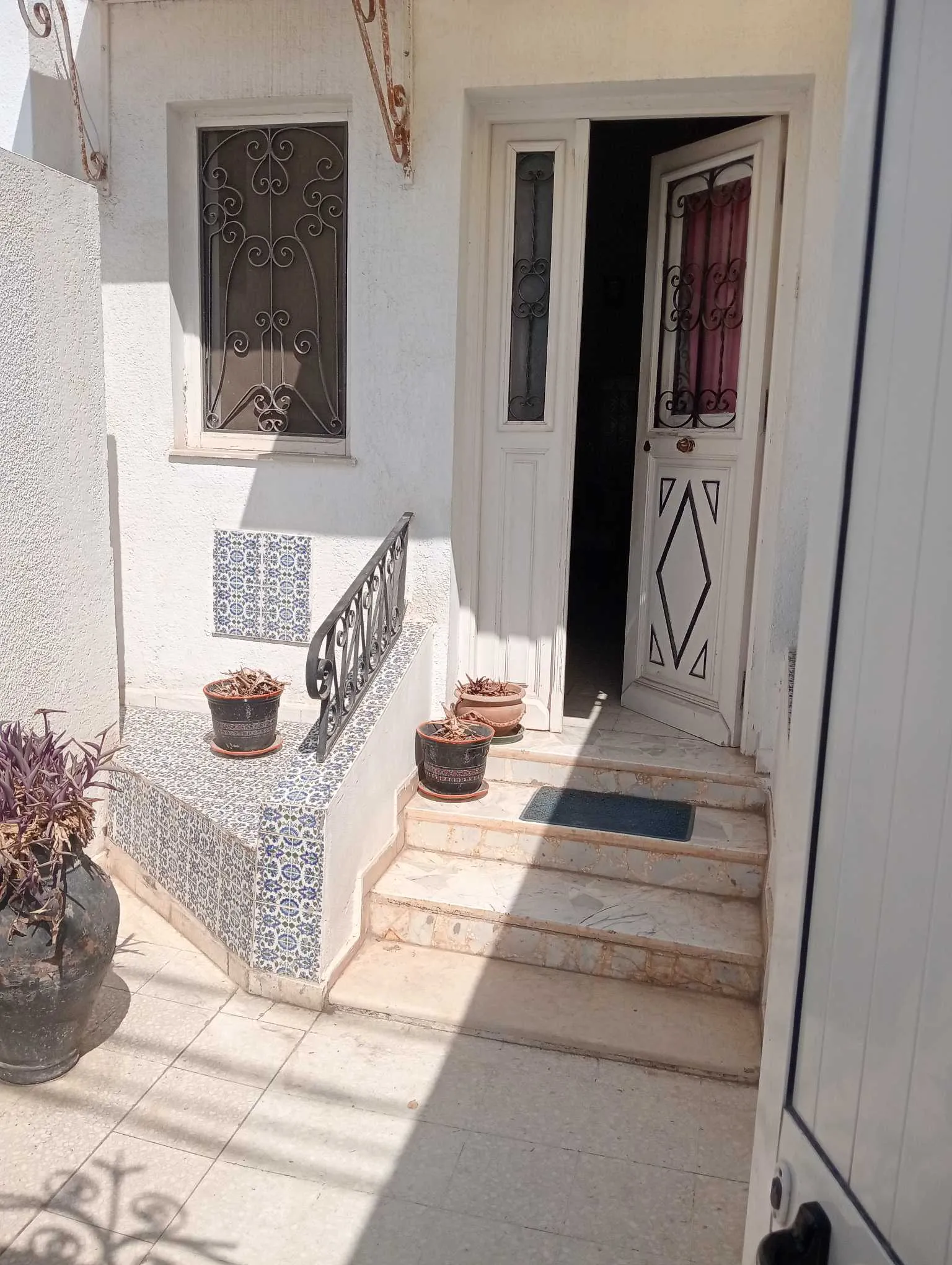 A vendre RDC d'une villa
