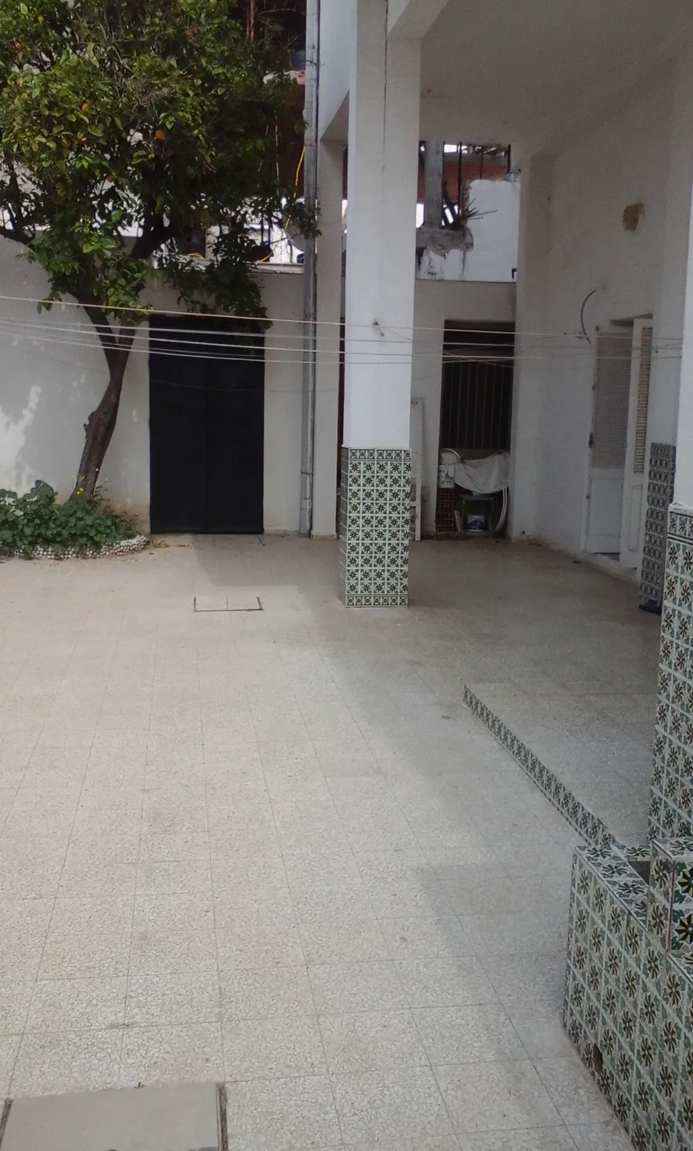 A vendre RDC d'une villa