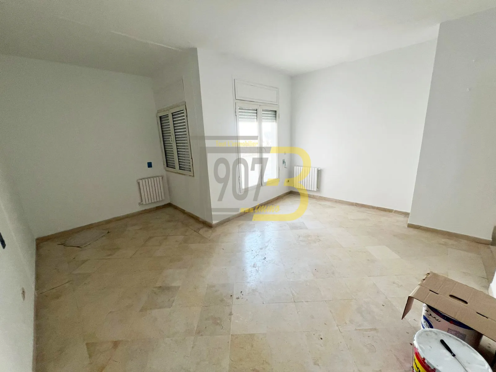  À louer en exclusivité : Un appartement de type S+2, situé à Ennasr 2 