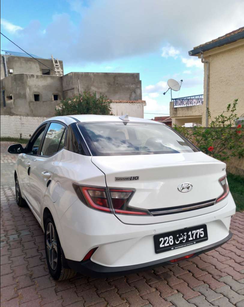 HYUNDAI GRAND I10 NEUF PREMIERE MAIN 