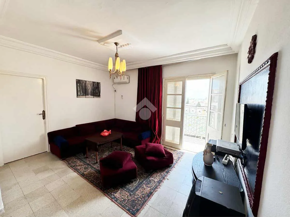 Appartement S3 meublé à cité Ennozha