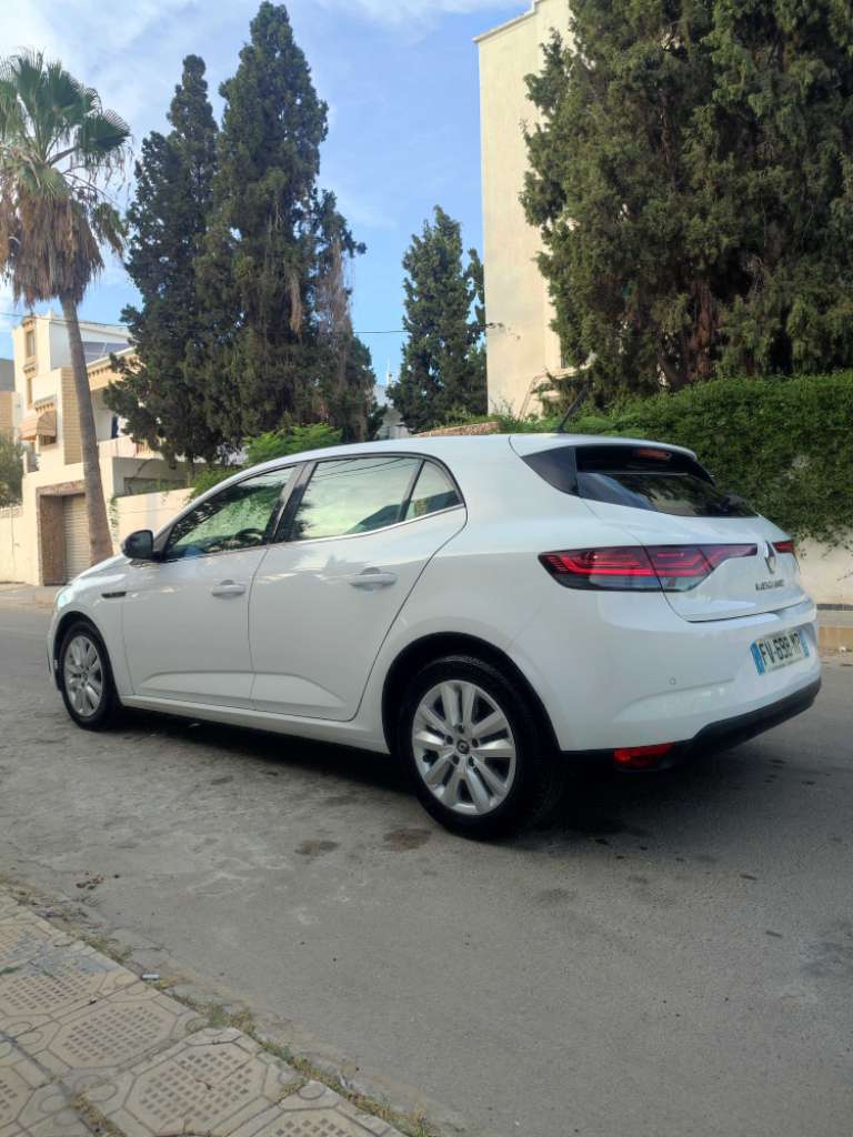 RENAULT MÉGANE 