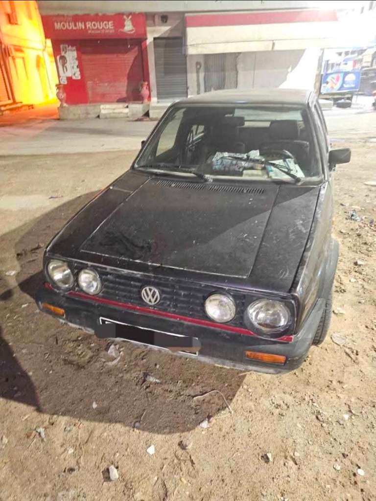 Golf 2 sans carte grise pour pièces