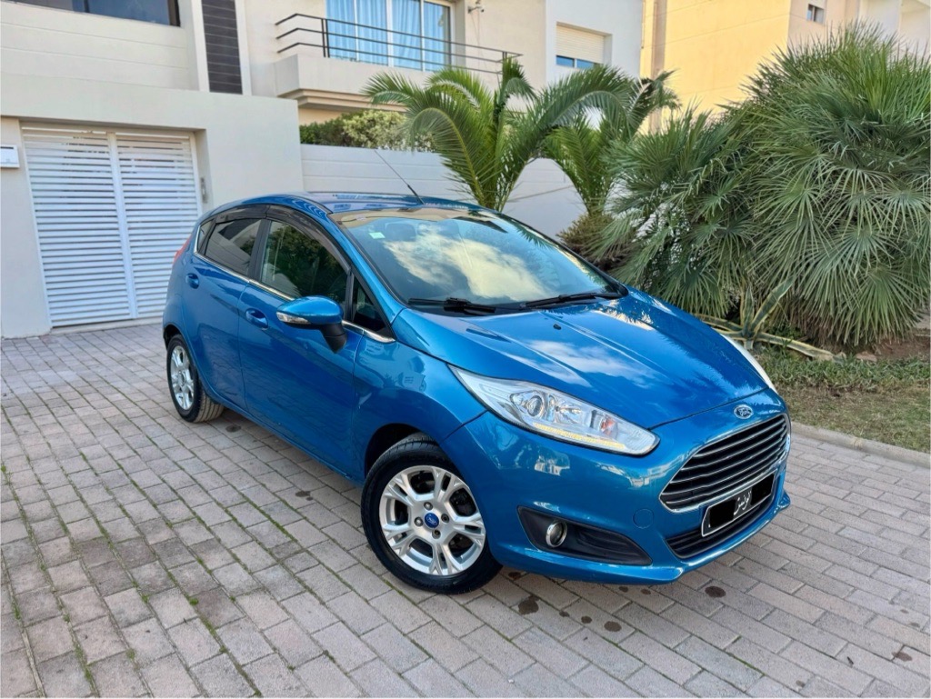 FORD FIESTA Titanium