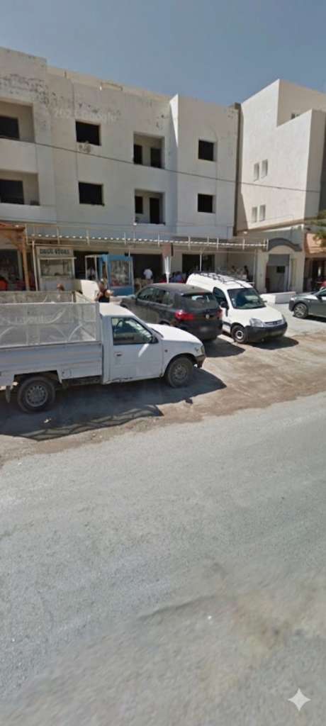 قطعة أرض 750م² بـ "بساتين الحمامات" - شهادة ملكية فردية 📝🌿

