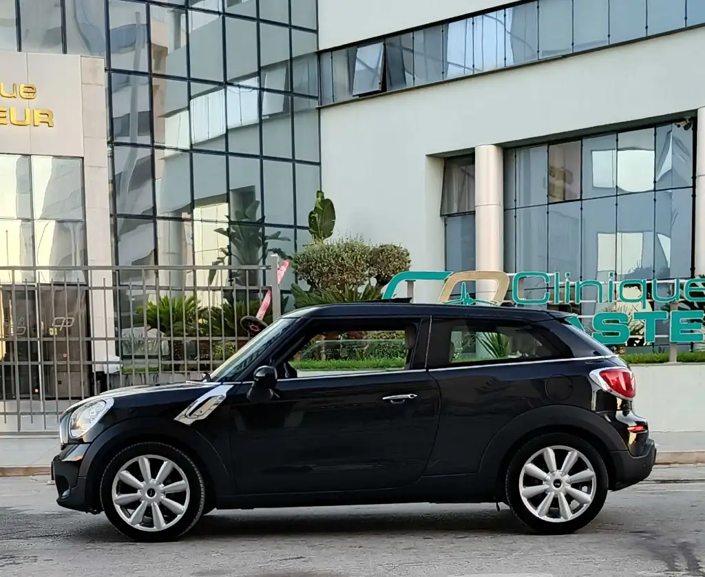 MINI COOPER PACEMAN