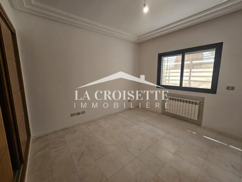 Appartement s2 avec jardin à La Soukra MAL1538