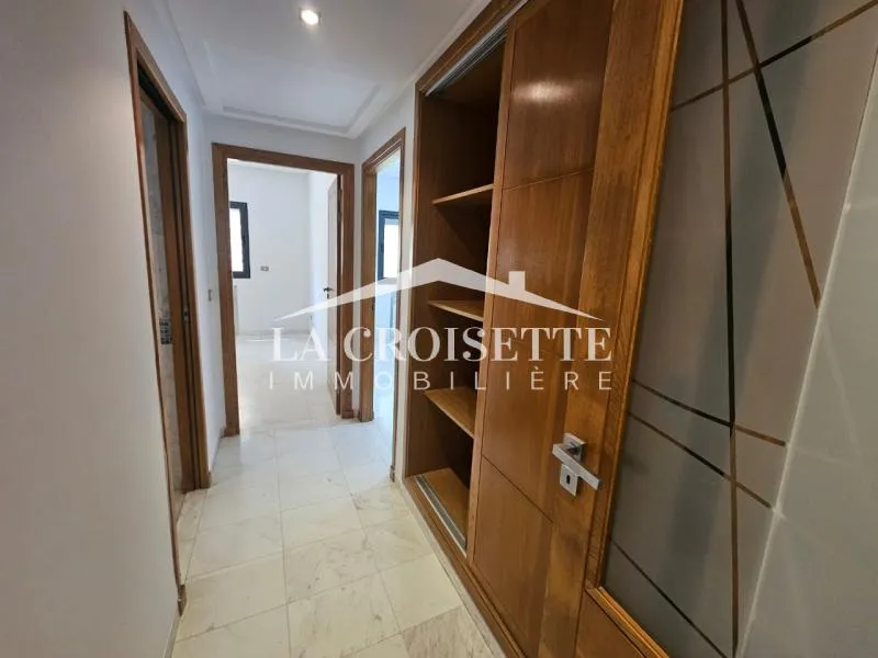 Appartement s2 avec jardin à La Soukra MAL1538