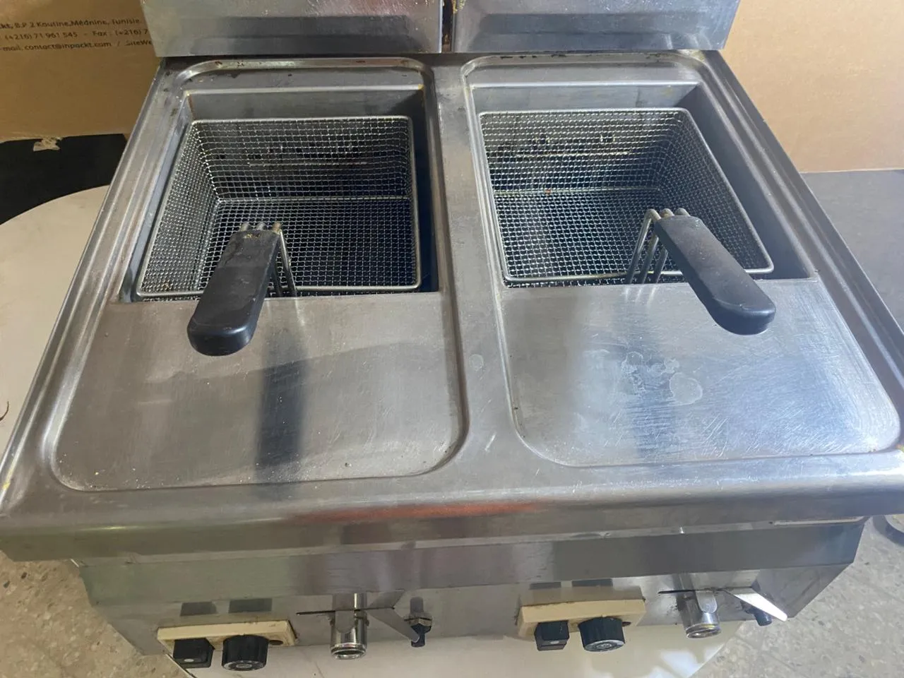 FRITEUSE A GAZ 