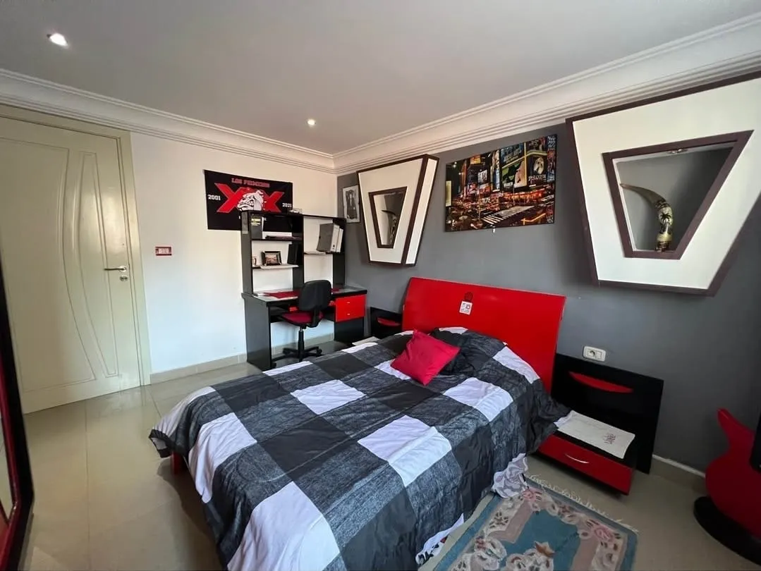 A vendre des villa haut standing à Sahloul 4