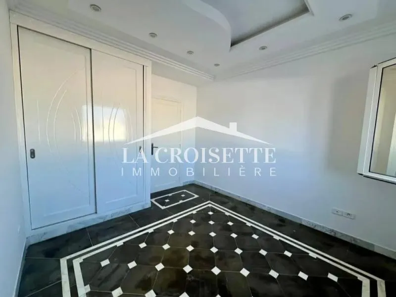 Appartement s4 à la Marsa ZAL2159