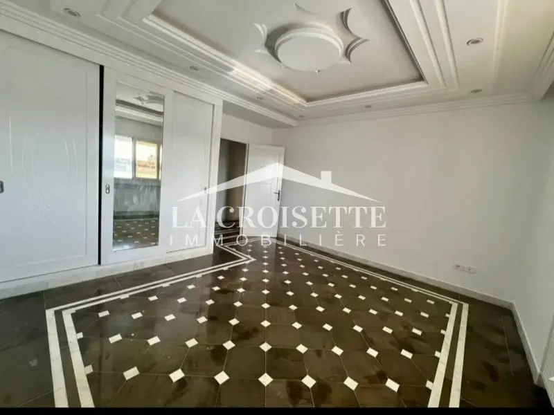 Appartement s4 à la Marsa ZAL2159