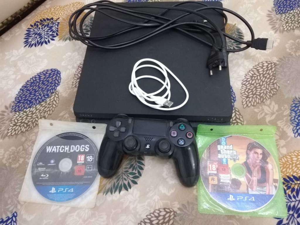 ps4 slim