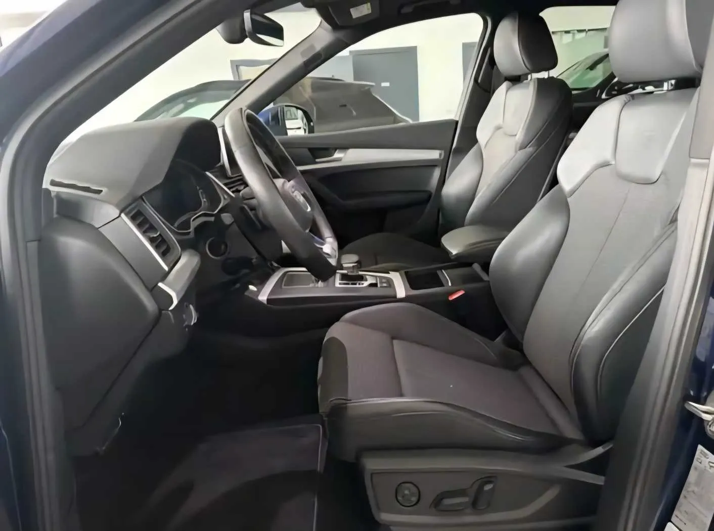 Audi Q5 40 TDI QUATTRO S-Line S tronic+NAVI+Matrix+PANO + Sport Suspension Pneumatique (Germany) 