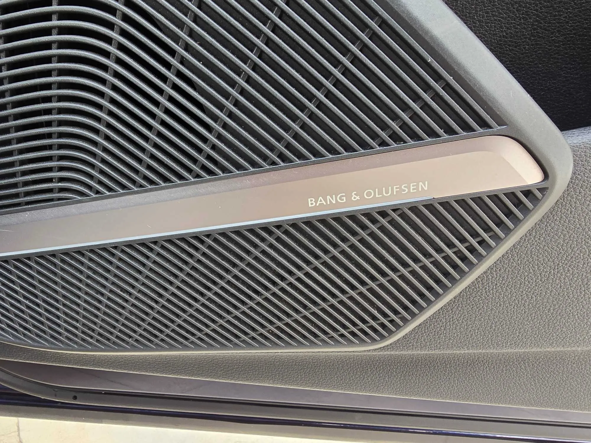 Audi Q5 40 TDI QUATTRO S-Line S tronic+NAVI+Matrix+PANO + Sport Suspension Pneumatique (Germany) 