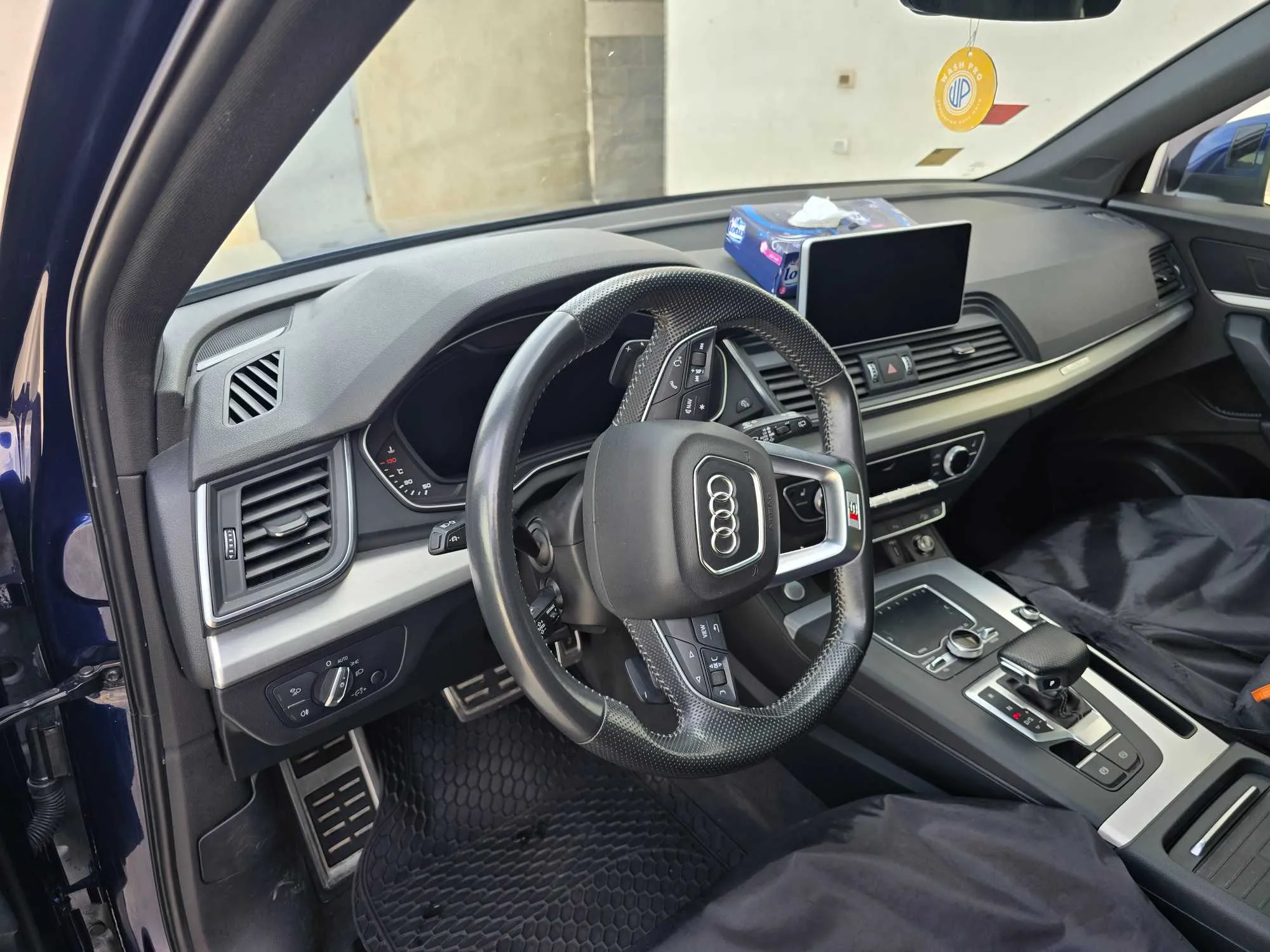 Audi Q5 40 TDI QUATTRO S-Line S tronic+NAVI+Matrix+PANO + Sport Suspension Pneumatique (Germany) 